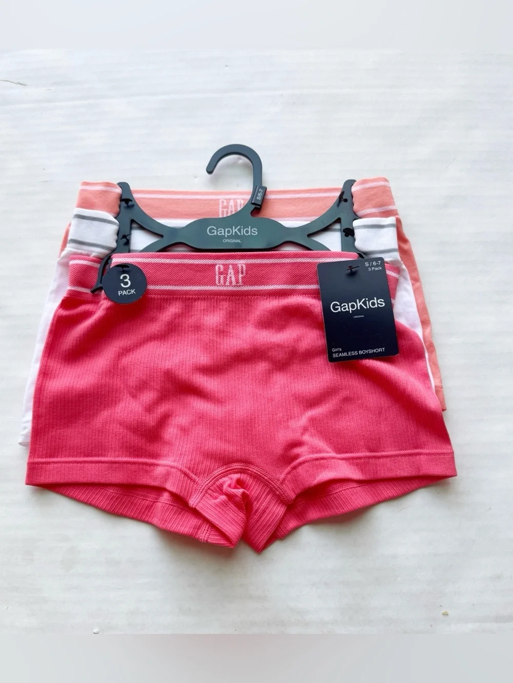 GapKids Girl's New 3-Pack Seamless Boyshort Underwear in size S 6-7Y NWT - Picture 1 of 10